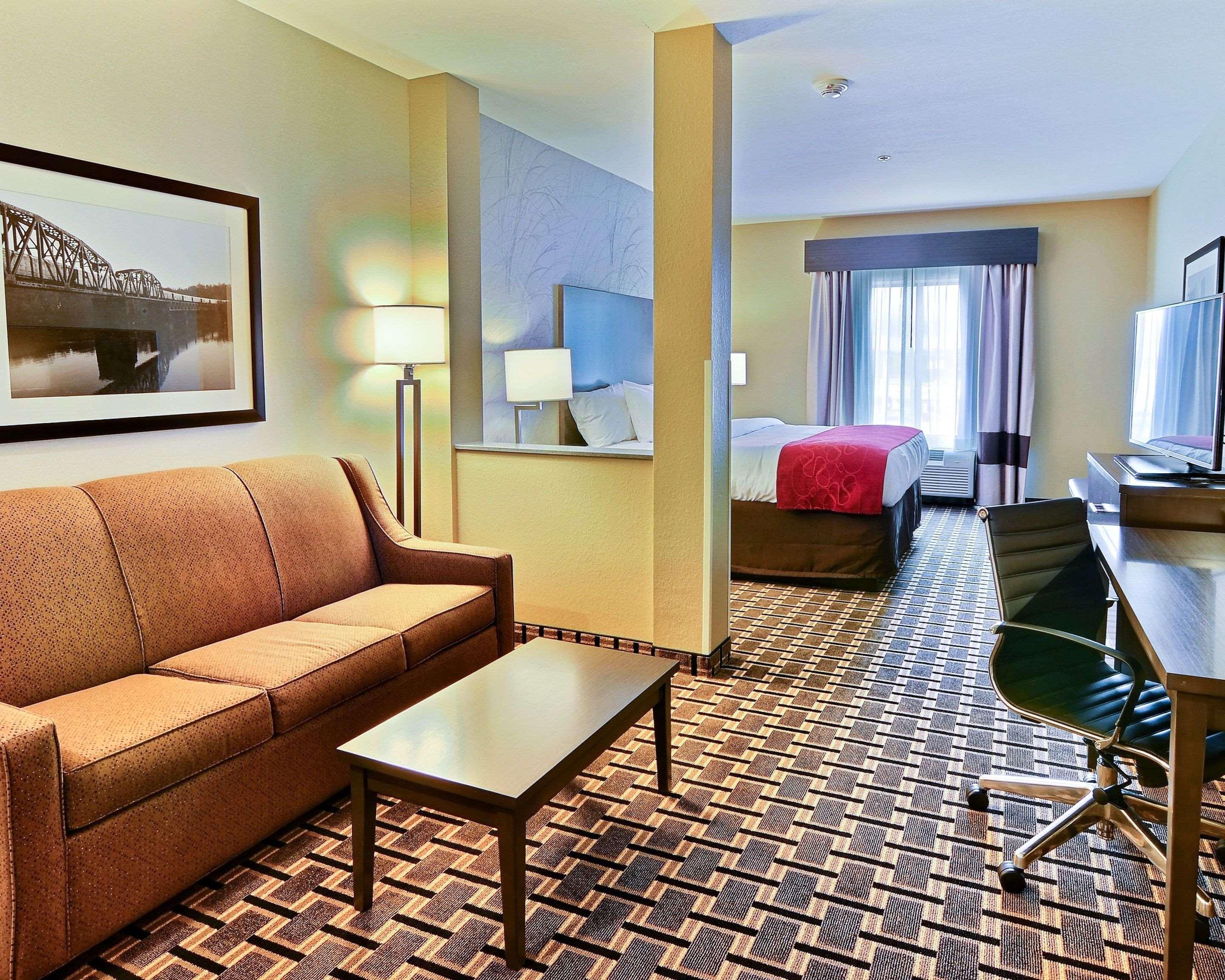 Comfort Suites Юнионтаун Экстерьер фото