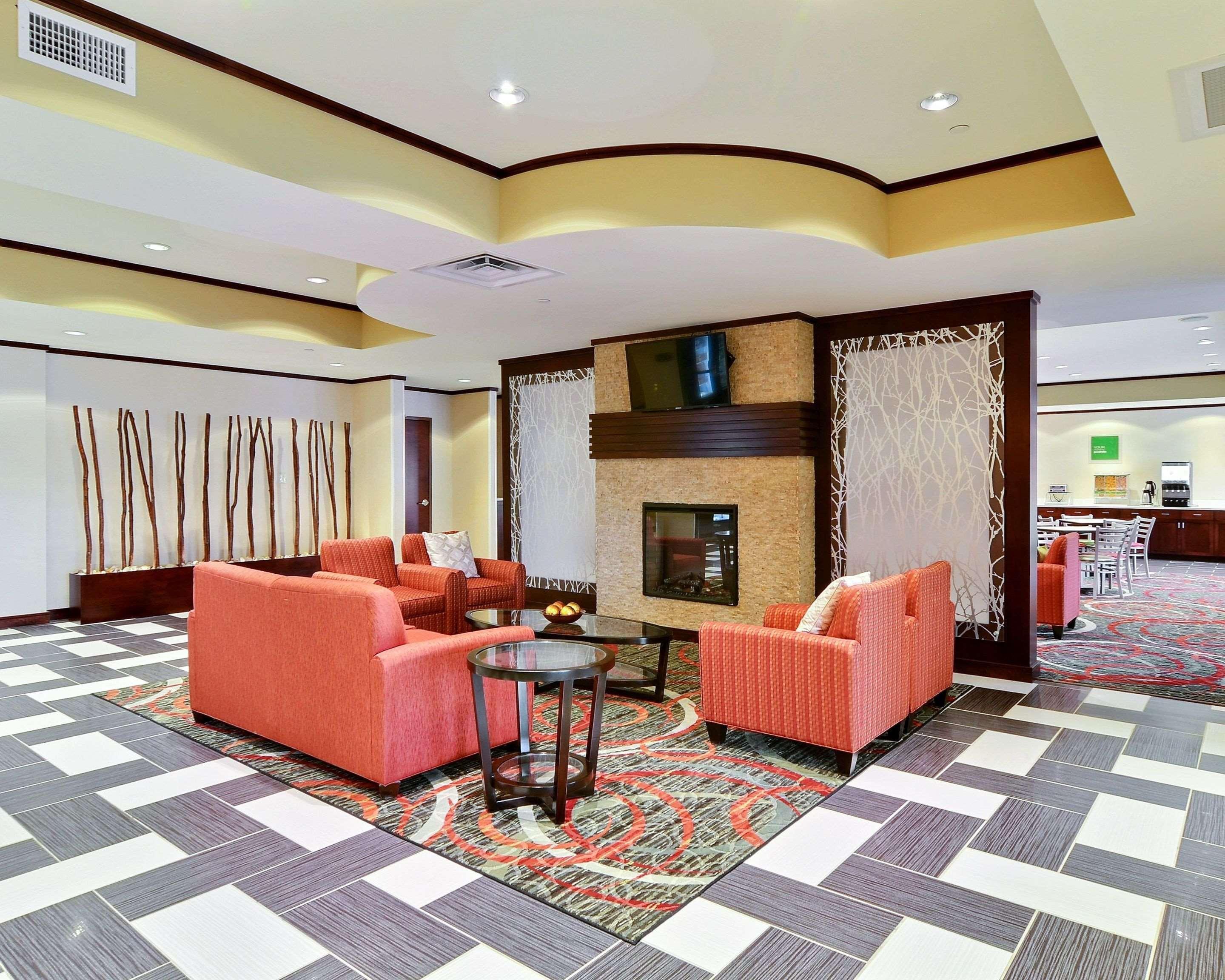 Comfort Suites Юнионтаун Экстерьер фото