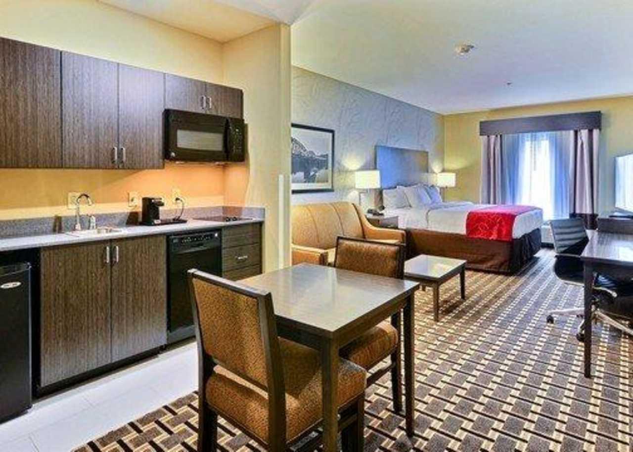 Comfort Suites Юнионтаун Экстерьер фото