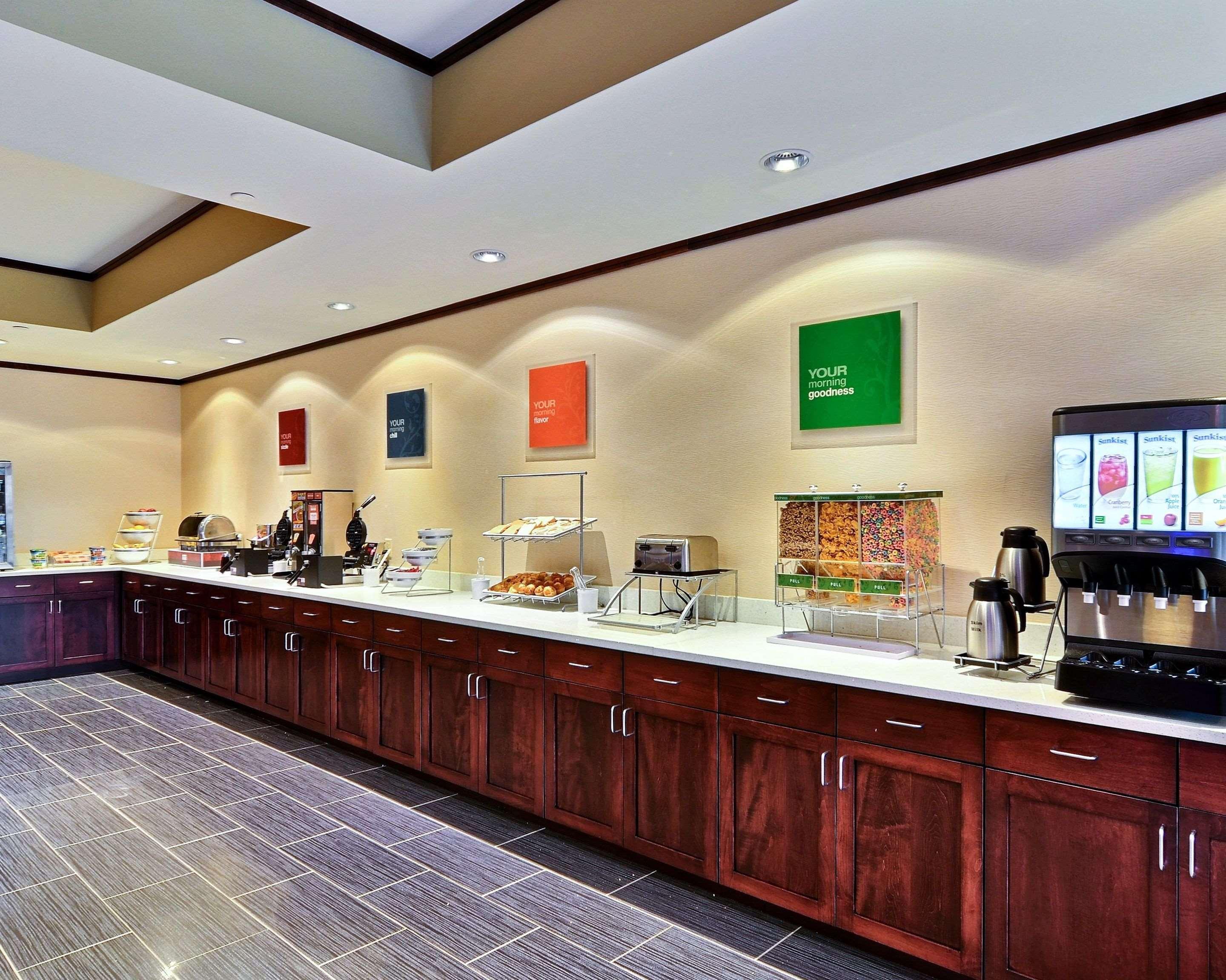 Comfort Suites Юнионтаун Экстерьер фото