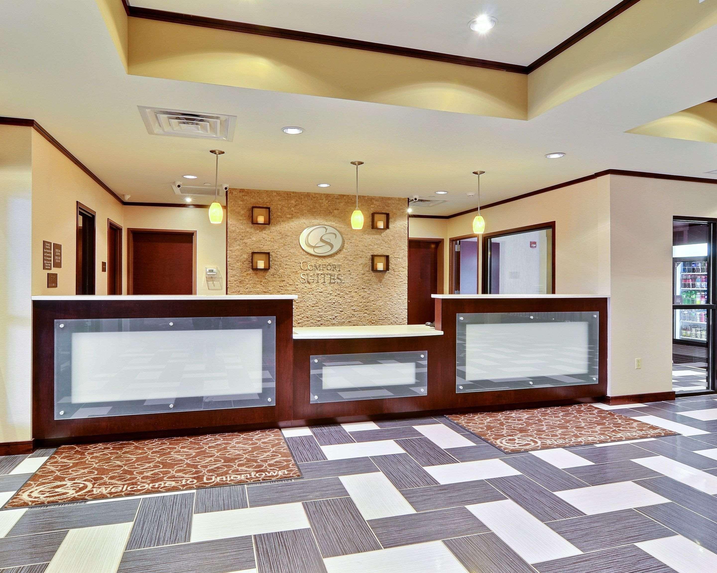 Comfort Suites Юнионтаун Экстерьер фото