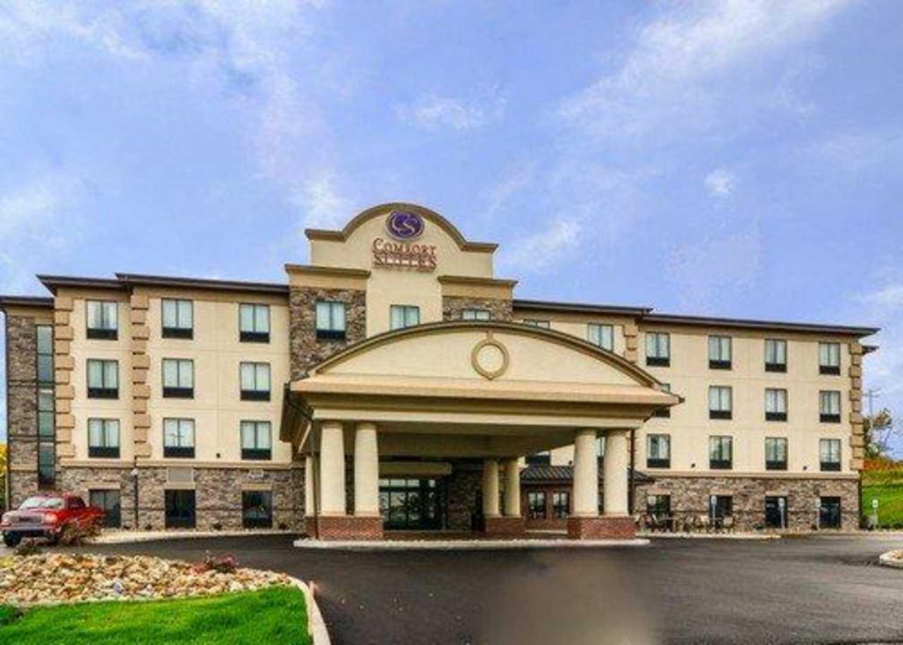 Comfort Suites Юнионтаун Экстерьер фото